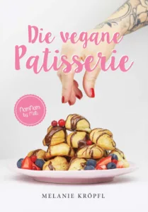 Erscheinungsdatum: 29. 10. 2024 Verlag: Buchschmiede 
Seiten: 122 Seiten, 70 Rezepte, Desserts durchgehend bebildert 
Maße: 24 x 17cm 
ISBN: 978-3-99165-692-0 
Preis: 29,90€