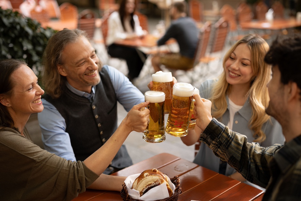 Wirtshausführer Bierwirte Stiegl Dr. Heinrich Dieter Kiener Walter Böck Mariahilferbräu a Stalla del Nonno