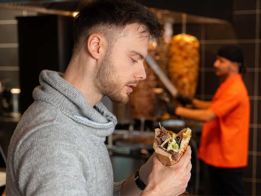 Dönermeister: Neue Filiale mit Gratis-Döner in Wien